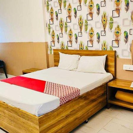 Hotel Royal Lodging Phursungi Εξωτερικό φωτογραφία
